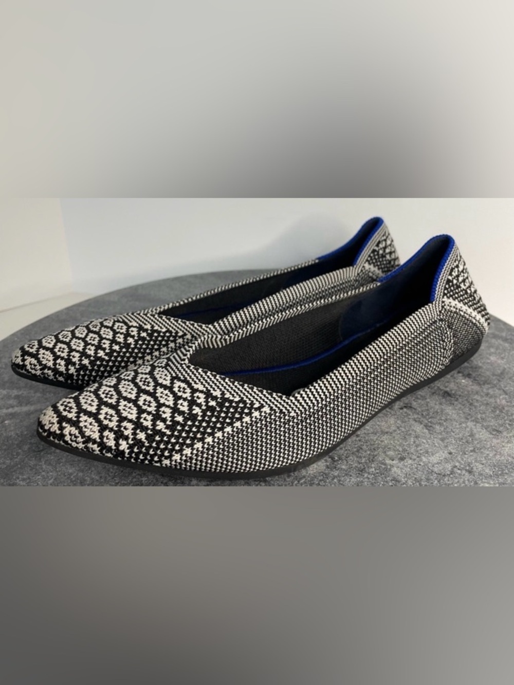 Rothys The Point Black And White Python Flats Shoes 6